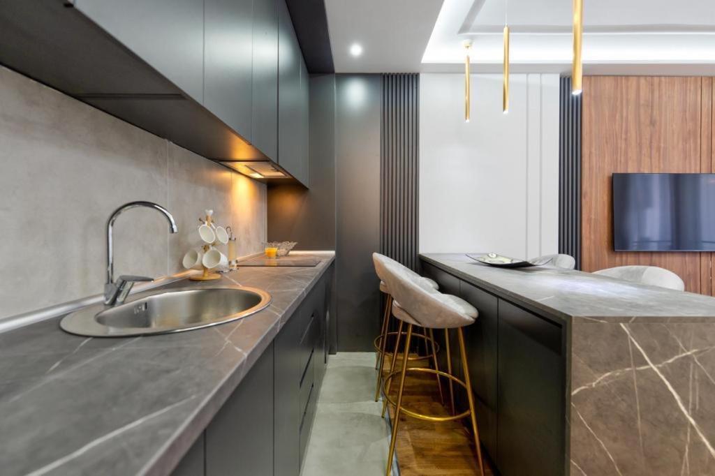 Mans Lux 8 Apartman Zlatibor Ngoại thất bức ảnh