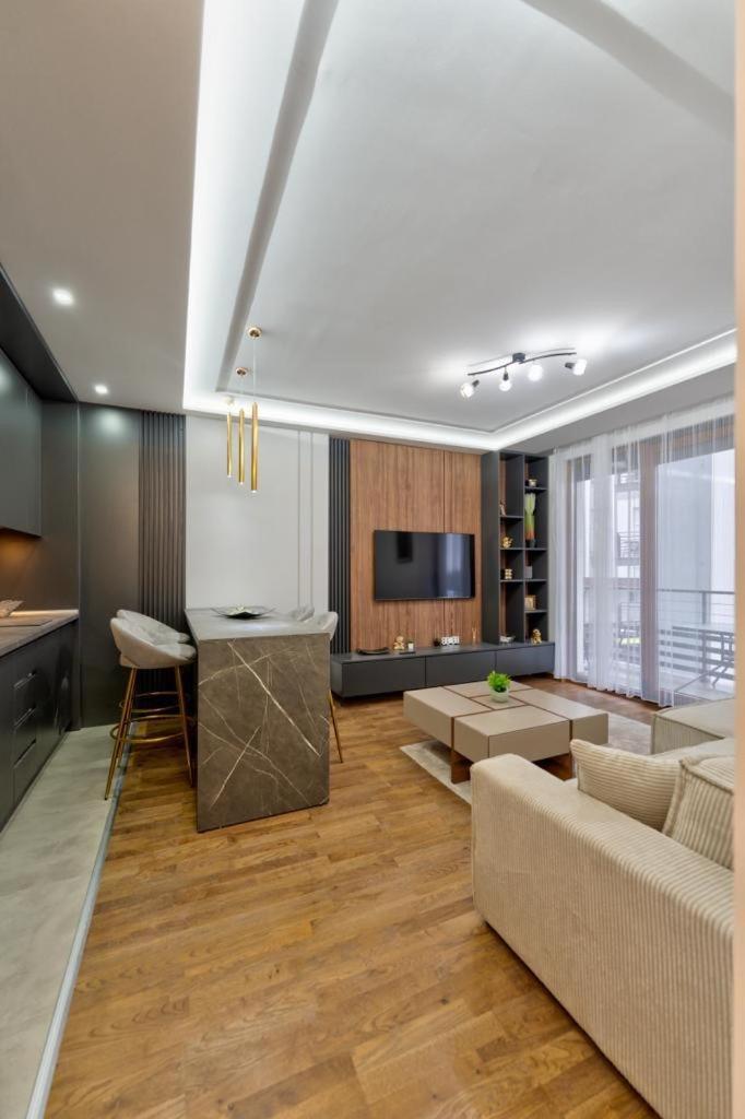 Mans Lux 8 Apartman Zlatibor Ngoại thất bức ảnh