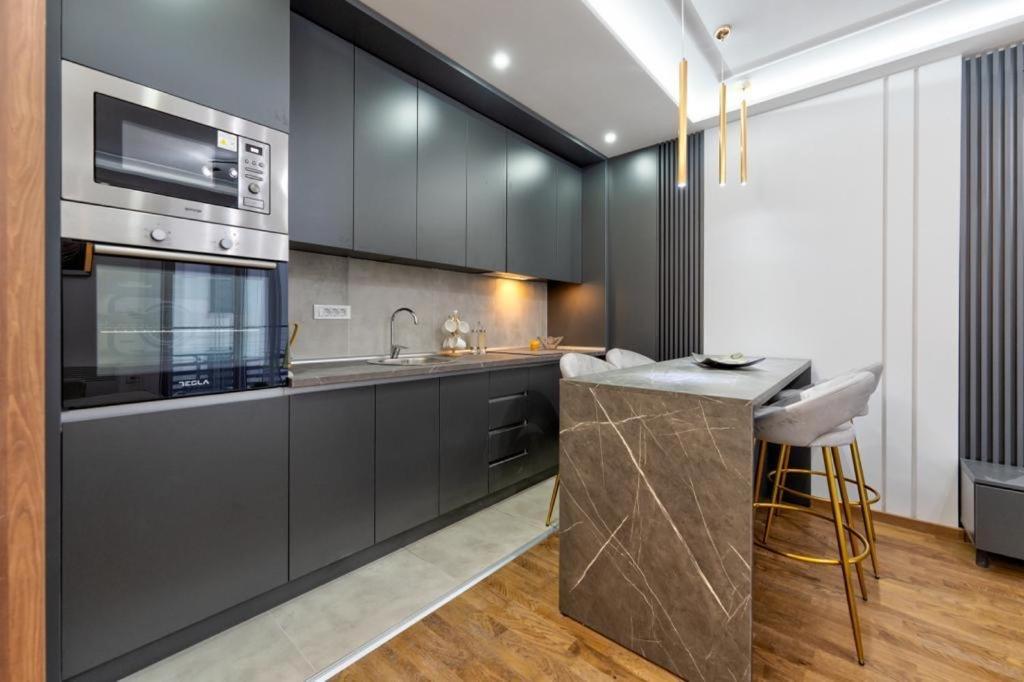 Mans Lux 8 Apartman Zlatibor Ngoại thất bức ảnh