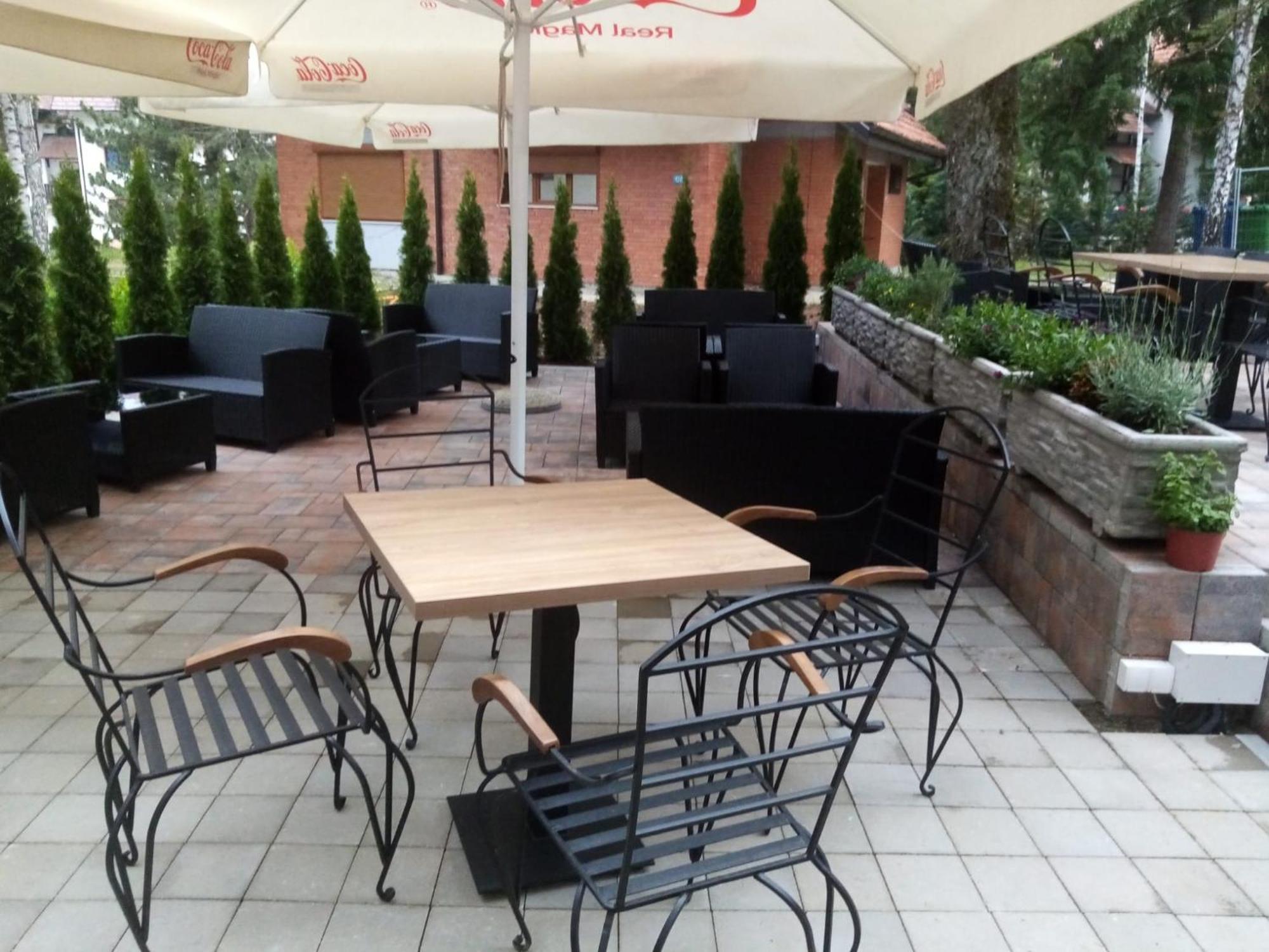 Mans Lux 8 Apartman Zlatibor Ngoại thất bức ảnh